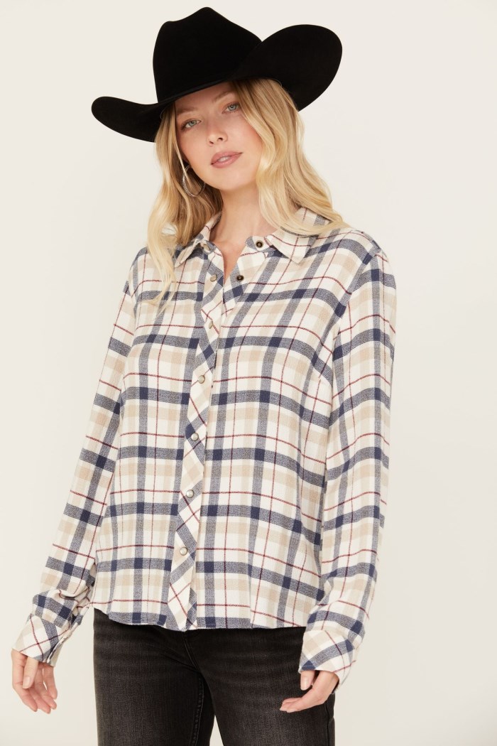 Idyllwind Women's Binkley Featherlight Plaid Print Pearl Snap Western Shirt | Ivory