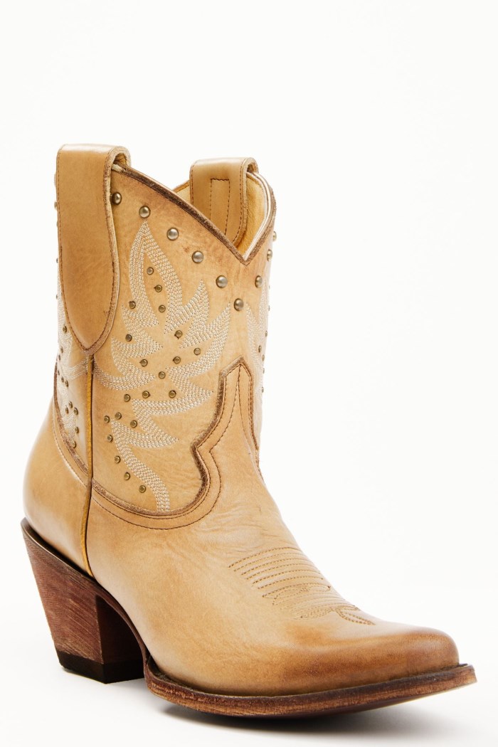 Idyllwind Women's Bayou Western Fashion Booties - Round Toe | Tan
