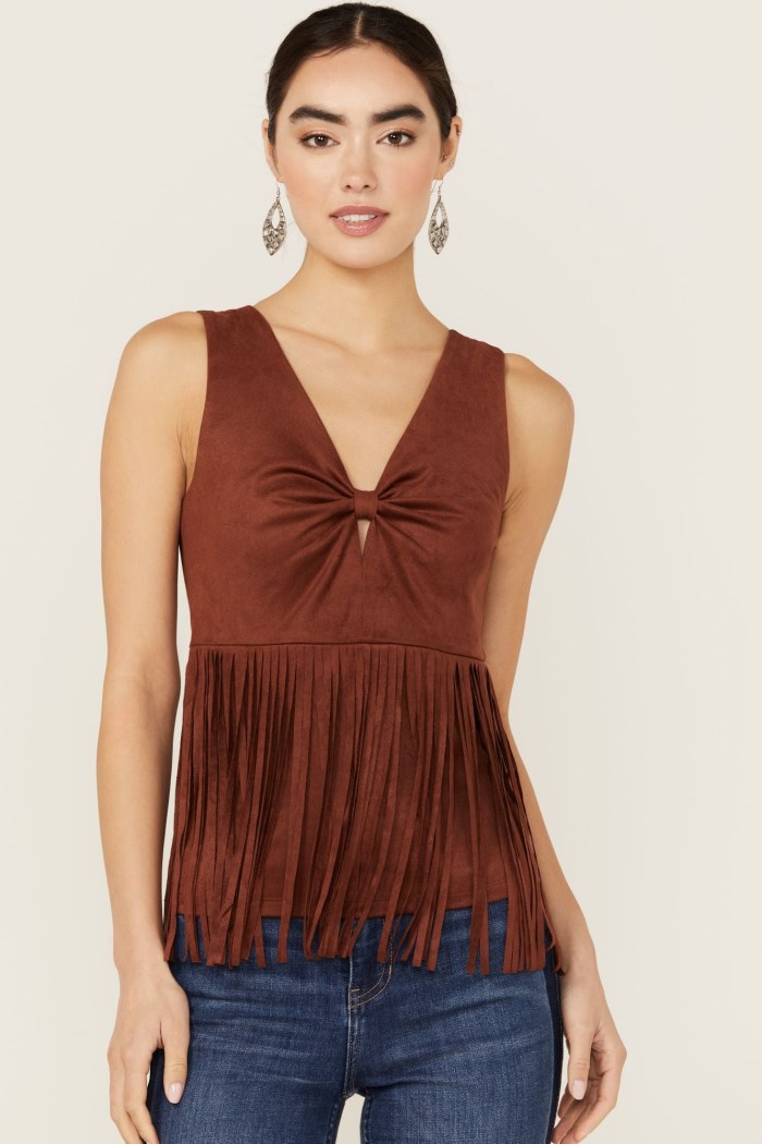 Idyllwind Women's Pennington Faux Suede Twisted Fringe Top | Mahogany