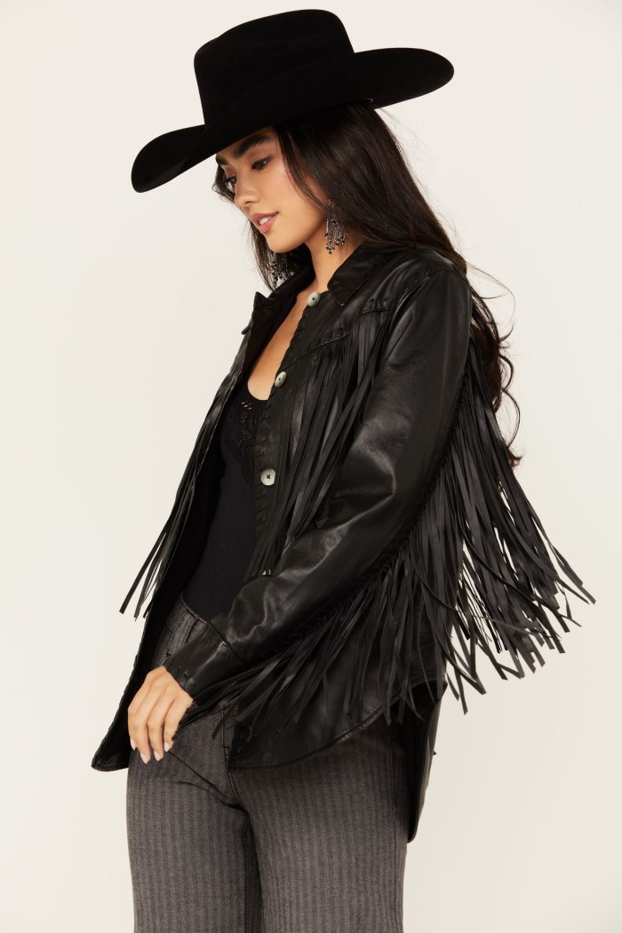 Idyllwind Women's Amburn Leather Fringe Shacket | Black