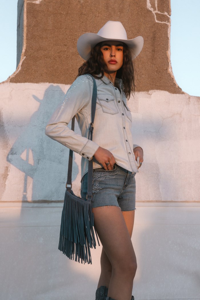 Idyllwind Women's Camarillo Fringe Suede Crossbody Bag | Blue