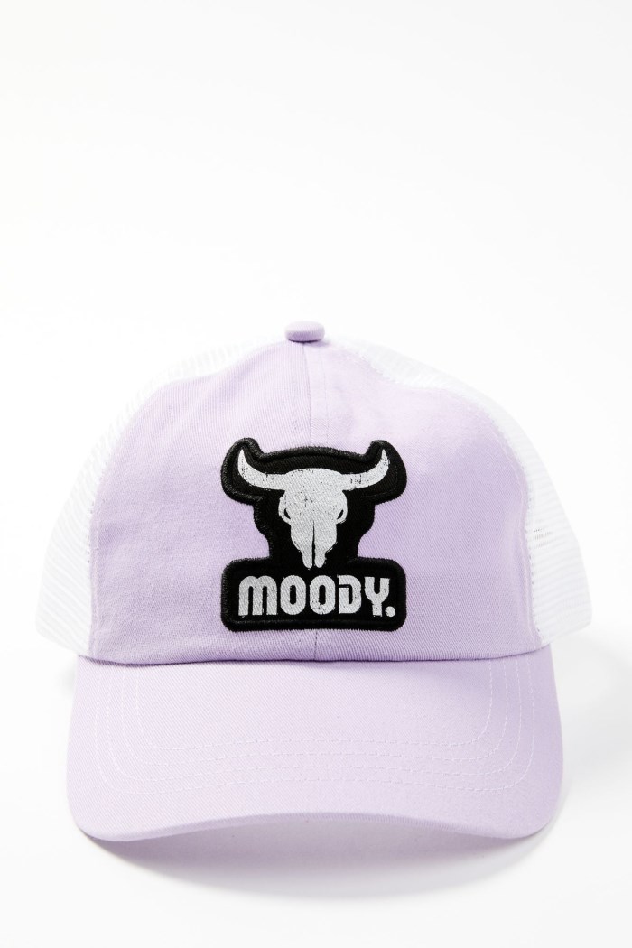 Idyllwind Women's Moody Steer Head Mesh Back Baseball Hat | Lavender