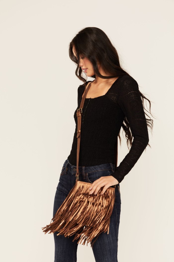 Idyllwind Women's Camarillo Metallic Fringe Suede Crossbody Bag | Bronze