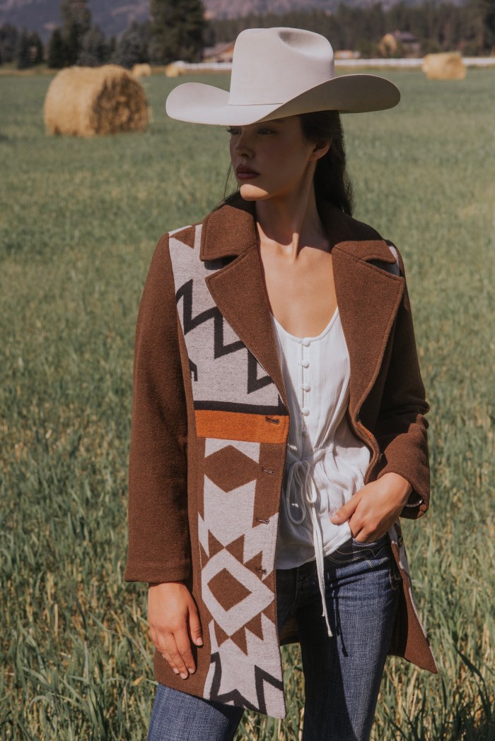 Idyllwind Women's Winton Southwestern Print Button-Down Coat | Caramel