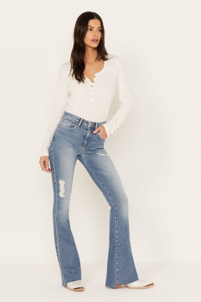 Idyllwind Women's Glenrose Vintage Gypsy High Rise Bootcut Jeans | Medium Wash