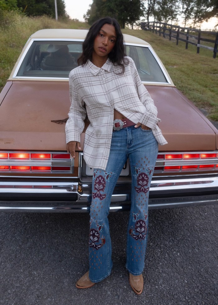 Idyllwind Women's Briley Medium Wash Mid Rise Embellished Stretch Bootcut Jeans | Medium Wash