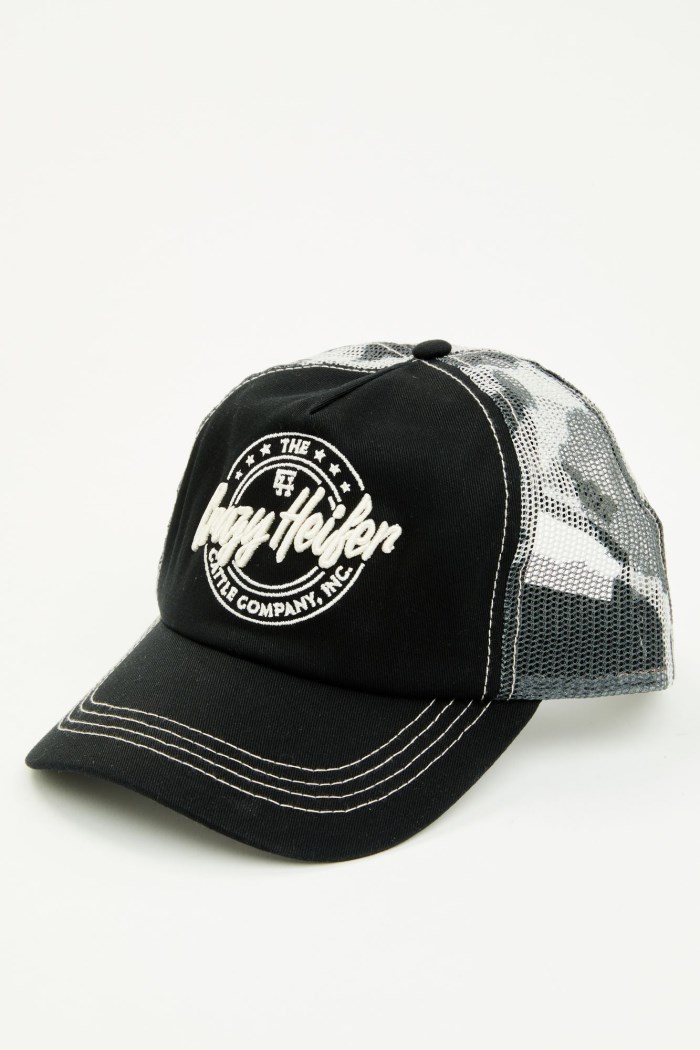 Idyllwind Women's Crazy Heifer Ball Cap | Black/white