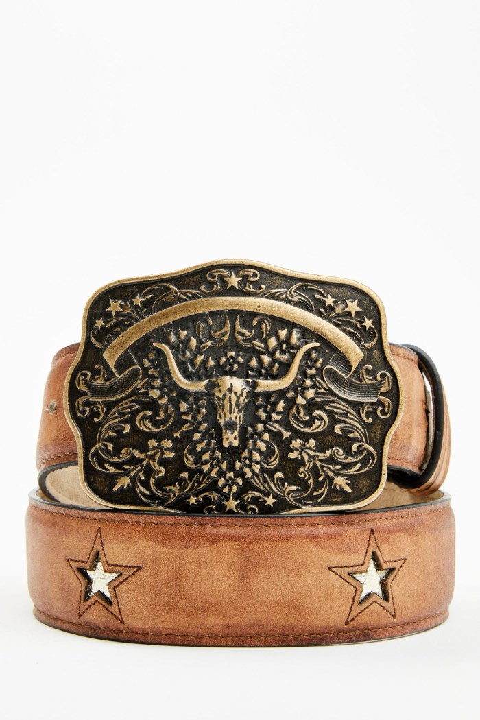 Idyllwind Women's Cordero Longhorn Buckle And Star Cutout Belt | Brown