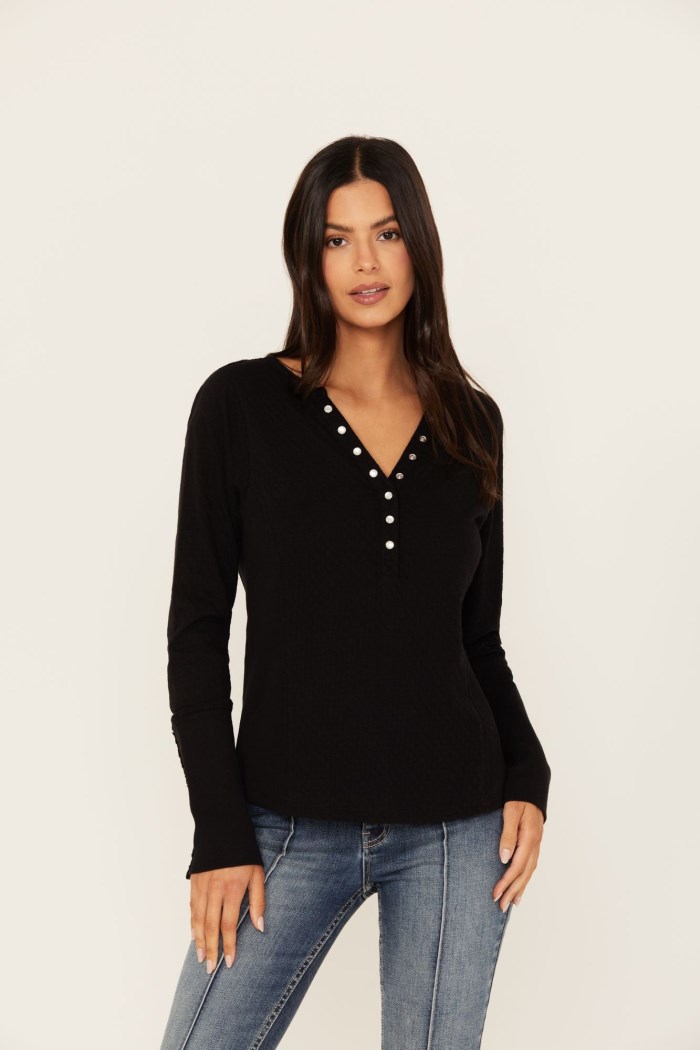 Idyllwind Women's Pearl Knit Henley Shirt | Black