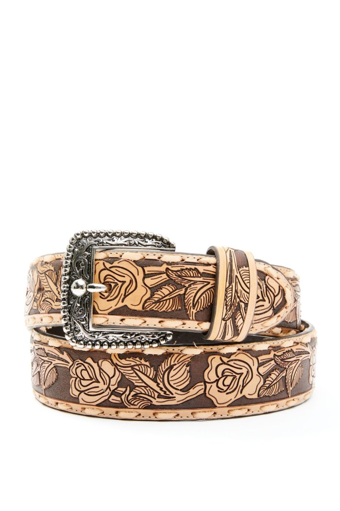 Idyllwind Women's Just A Rose Embossed Tool Belt | Brown