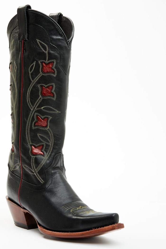 Idyllwind Women's El Camino Western Boots - Snip Toe | Black