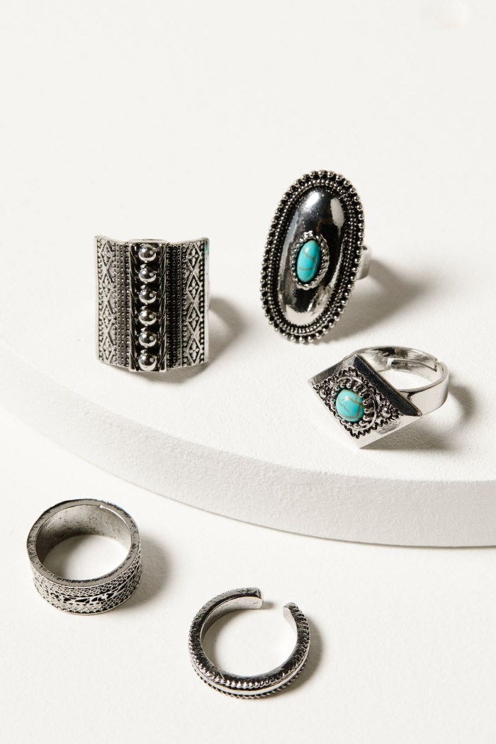 Idyllwind Women's Rawlings Road Ring Set - 5-Piece | Silver