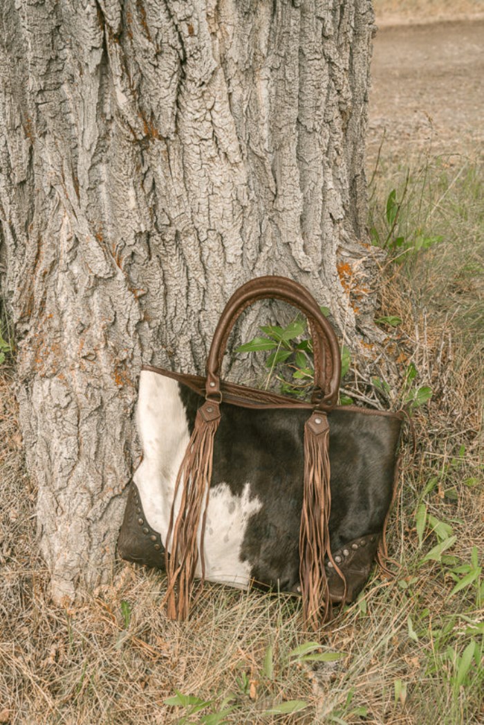 Idyllwind Women's Cow Are You Handbag | Brown