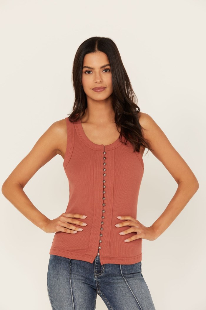 Idyllwind Women's Edna Button Front Ribbed Tank | Pecan