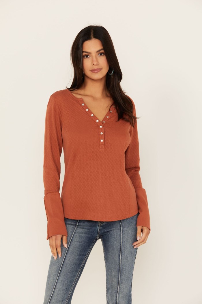 Idyllwind Women's Pearl Knit Henley Shirt | Pecan